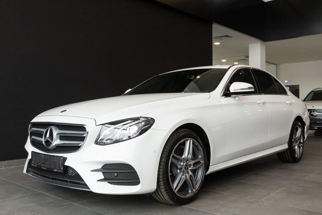 mercedes e-class

